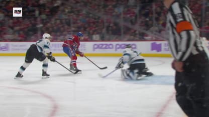 UTA@MTL: Newhook scores goal against Karel Vejmelka