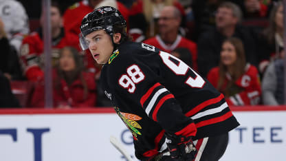 Bedard sa po 12 dueloch vrátil do akcie