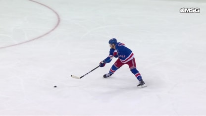 WPG@NYR: Zibanejad scores PPG against Eric Comrie