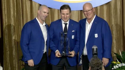 Steen inducted into Blues Hall of Fame