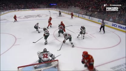 Sennecke frappe dès la mise en jeu!