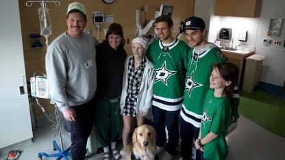 Dallas Stars Players Visit Children's Health