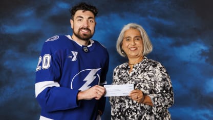 MARIA PINZON HONORED AS LIGHTNING COMMUNITY HERO