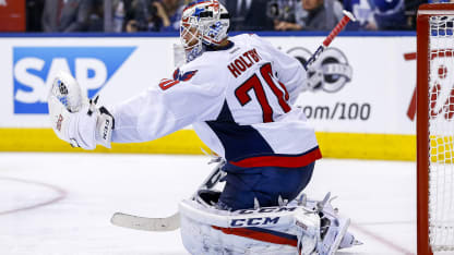 holtby_save082917_169