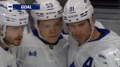 Tavares finishes give-and-go