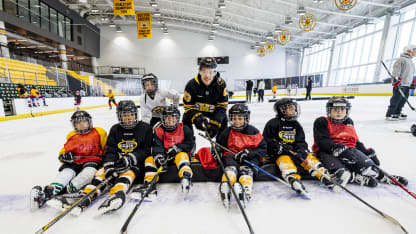 Harris Hosts Youth Clinic With SCORE Boston, ‘Help Grow the Game’