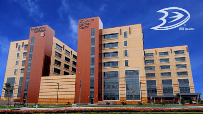 uci_irvine_mediawall_041320