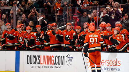 Carlsson Gets His Second of the Game