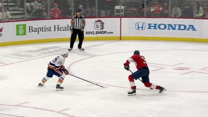 Jones marque à 4-contre-4