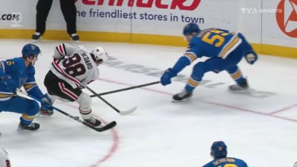 Burakovsky complète le jeu de Bedard