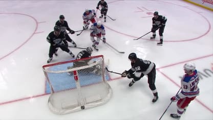 Miller bat Kuemper de justesse