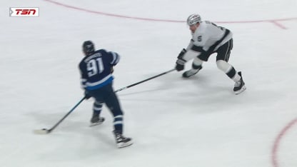 LAK@WPG: Scheifele scores goal against Darcy Kuemper