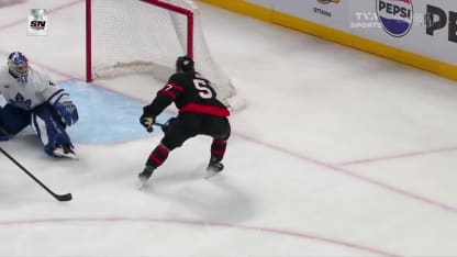 TOR@OTT: Perron marque un but contre Anthony Stolarz