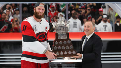 Le Conn-Smythe à Jordan Staal