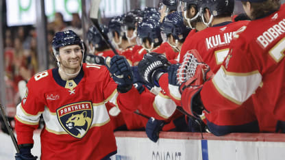 Gregor scores 8 seconds in