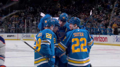 Berggren sets up Suter down low