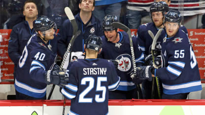 stastny-with jets