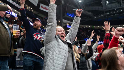 CBJ Fans_120425_DET_19