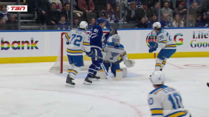 STL@TOR: McCabe scores goal against Jordan Binnington