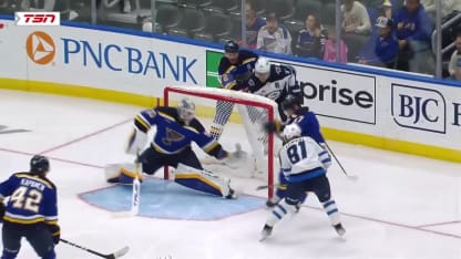 Un deuxième pour Connor