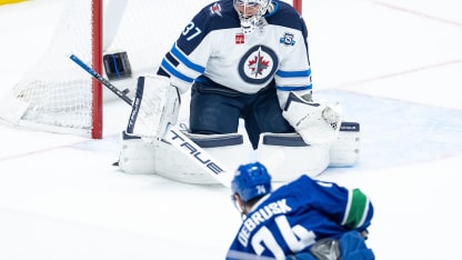 DeBrusk's PPG gives Canucks the lead