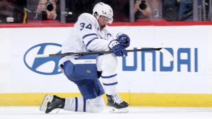 En español: Matthews da triunfo a Toronto