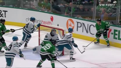 SJS@DAL: Benn scores goal against Mackenzie Blackwood