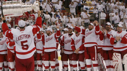 2007-08 Detroit Red Wings_2568x1444
