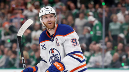 Connor McDavid podpísal zmluvu na ďalšie dva roky