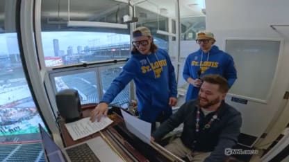 Sundqvist Broberg sing Take Me Out to the Ballgame before Winter Classic