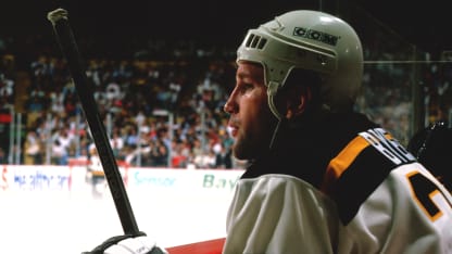Former Bruin Lyndon Byers Passes Away at 61