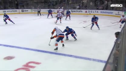 NYI@NYR: Kreider scores goal against New York Islanders