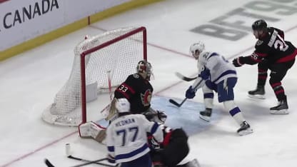 Point redirige la passe d'Hedman