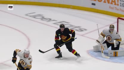 BOS@VAN: Hronek scores PPG against Jeremy Swayman