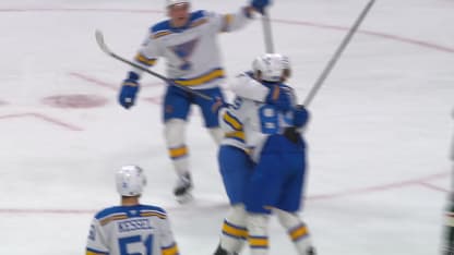 Buchnevich da la ventaja al Blues