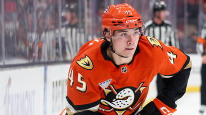 Sennecke with an unbelievable goal on the breakaway