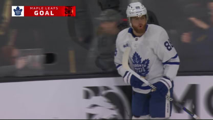 Nylander doubles lead