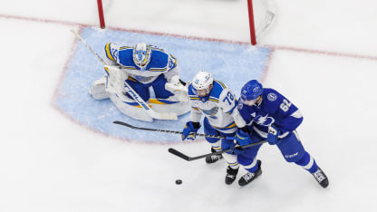 Photos: Lightning 4, Blues 1 - Dec. 22, 2025