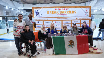 Photo 2 Sled Hockey
