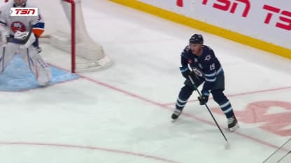 NYI@WPG: Toews scores PPG against Ilya Sorokin