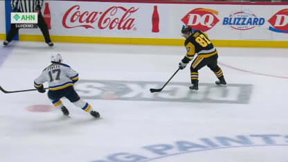 Rakell confirme la victoire avec son 30e but