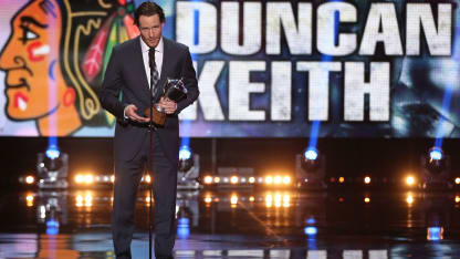 Keith_Duncan_8470281_2014_NHL_Awards_James_Norris_memorial_Trophy_2568x1444