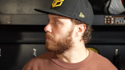 Locker Room Raw: Pastrnak