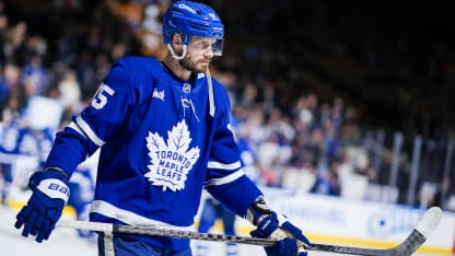 Oliver Ekman Larsson skadad i Maple Leafs förlust