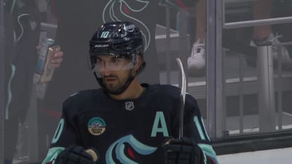 Beniers closes the 2nd with a goal