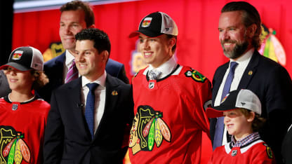 Chicago Blackhawks: Fans gather at Salt Shed to celebrate No. 1 pick