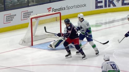 VAN@CBJ: Jenner scores goal against Kevin Lankinen