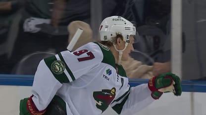 MIN@NYR: Kaprizov scores empty-net goal