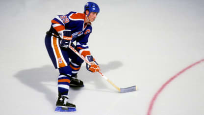 Gretzky-Oilers-skate2568x1444