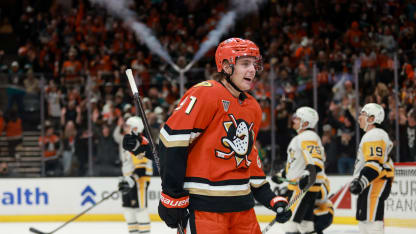 Pittsburgh Penguins v Anaheim Ducks